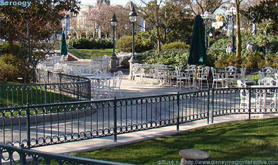 Disneyland Park Hub