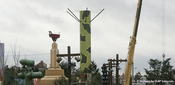 Toy Soldiers Parachute Drop