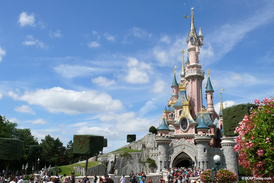 Sleeping Beauty Castle at Disneyland Paris is Getting a MAJOR Makeover -  Inside the Magic