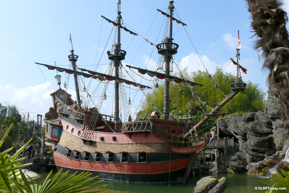 Captain Hook's Pirate Ship, Disneyland Park, Disneyland Par…