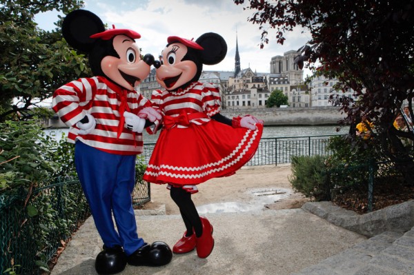 Mickey and Minnie Mouse at Paris Plages
