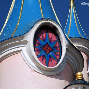 Sleeping Beauty Castle window (C) Disneyland Paris - Fans Facebook