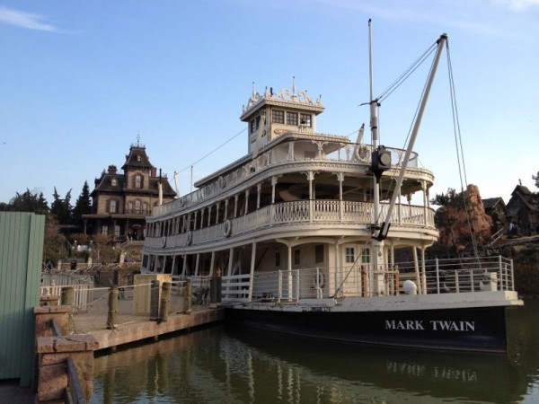 Mark Twain Riverboat refurbishment (C) @InsideDLParis