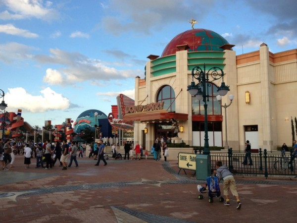 World of Disney at Disneyland Paris [(C) Alex, Disney Central Plaza]