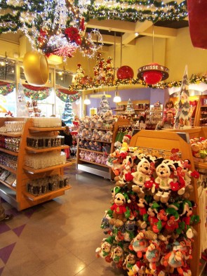 Disney Store in Disney Village [(C) Maarten]