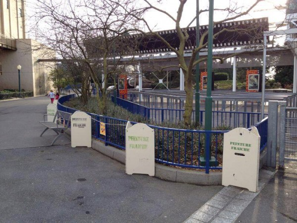 Studio Tram Tour repainting for shareholders meeting © InsideDLParis