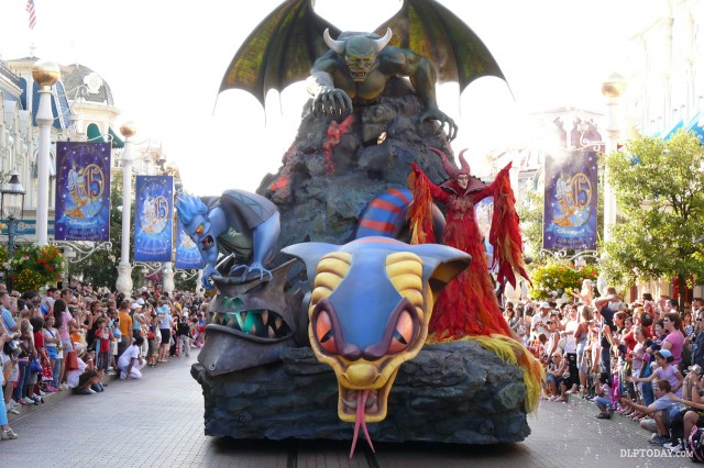 Maleficent in Dreams of Power in Disney's Once Upon a Dream Parade at Disneyland Paris 2008