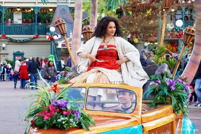 Moana makes her first ever Disney Parks character appearance at Disneyland Paris