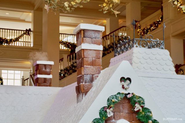 Disneyland Hotel Christmas Gingerbread House
