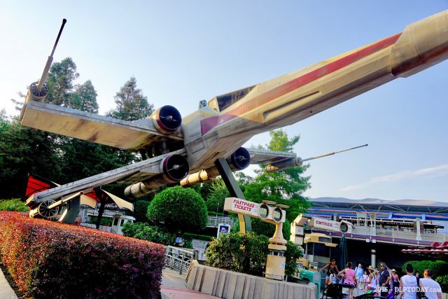 Star Tours original entrance at Disneyland Paris Discoveryland