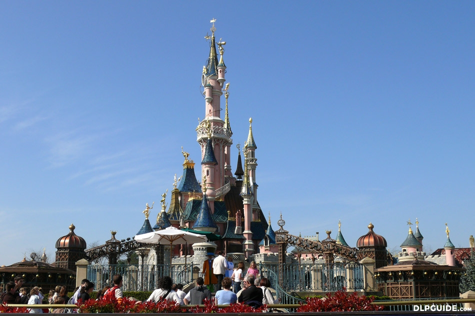 Disneyland Paris, les secrets du Château : résumé